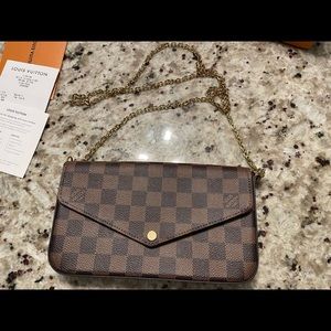 Louis Vuitton Felicie Pochette